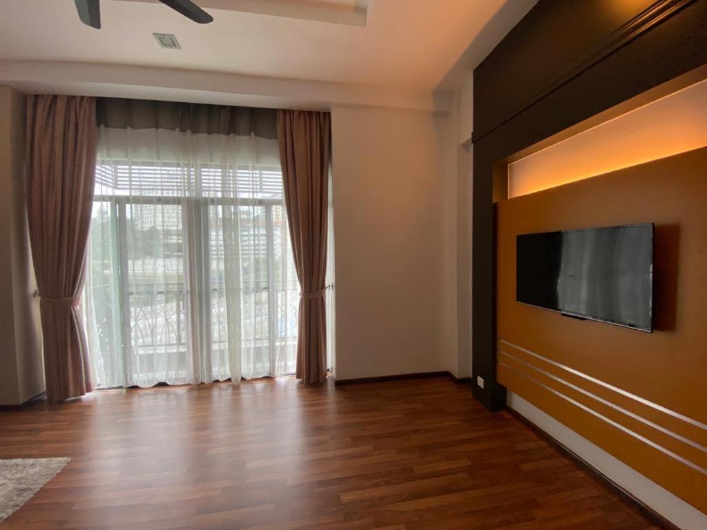 Aranda Nova Suite คาเมรอนไฮแลนด์ ภายนอก รูปภาพ