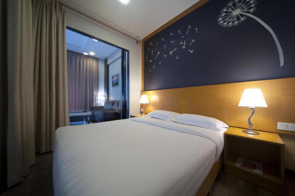 Aranda Nova Suite คาเมรอนไฮแลนด์ ภายนอก รูปภาพ